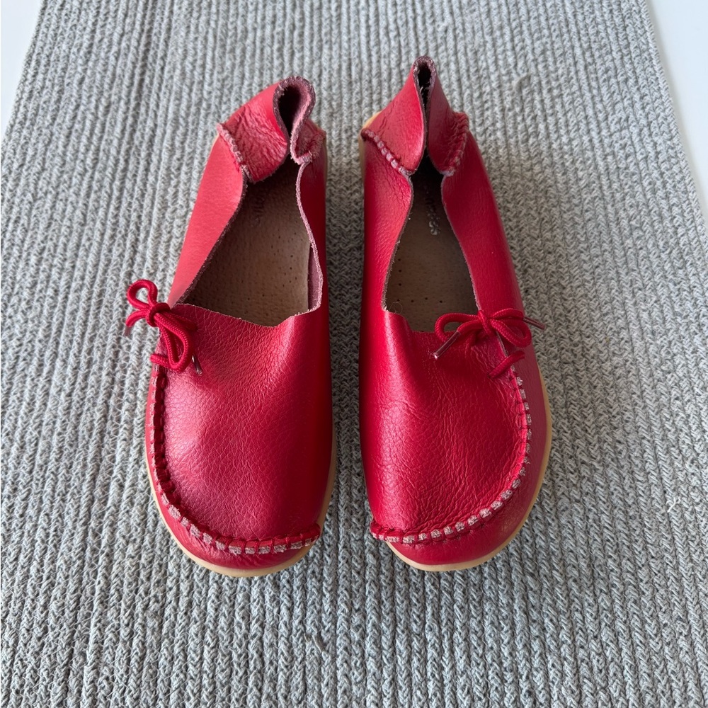Mordenmiss Bright Cherry Red Leather Mocs Loafers with Tie Size 39